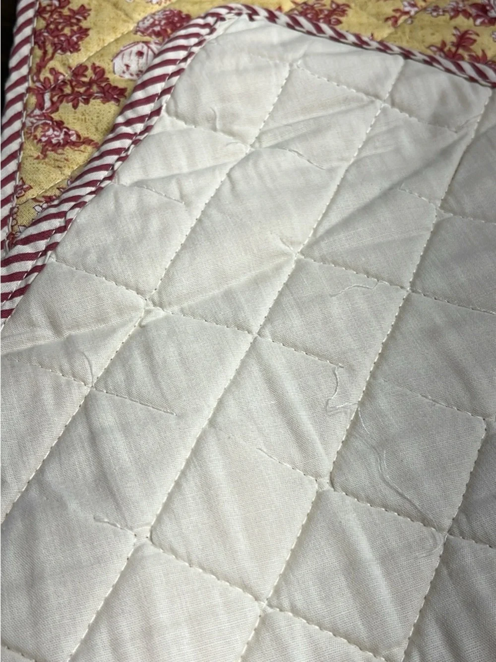 Source Unknown Red and Yellow Toile Quilted Table Runner